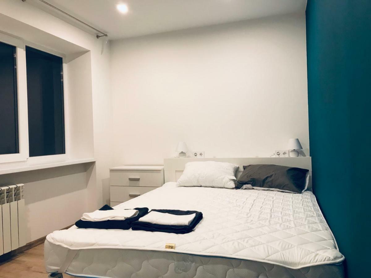 Tf Apartment Двокімнатні Апартаменти В Центрі Міста 波尔塔瓦 外观 照片