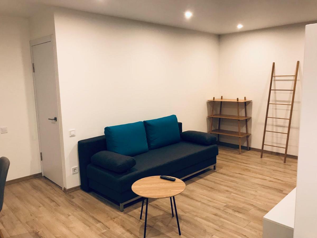 Tf Apartment Двокімнатні Апартаменти В Центрі Міста 波尔塔瓦 外观 照片